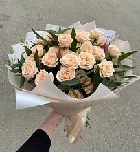Букет Кремовые розы Латте в Махачкале